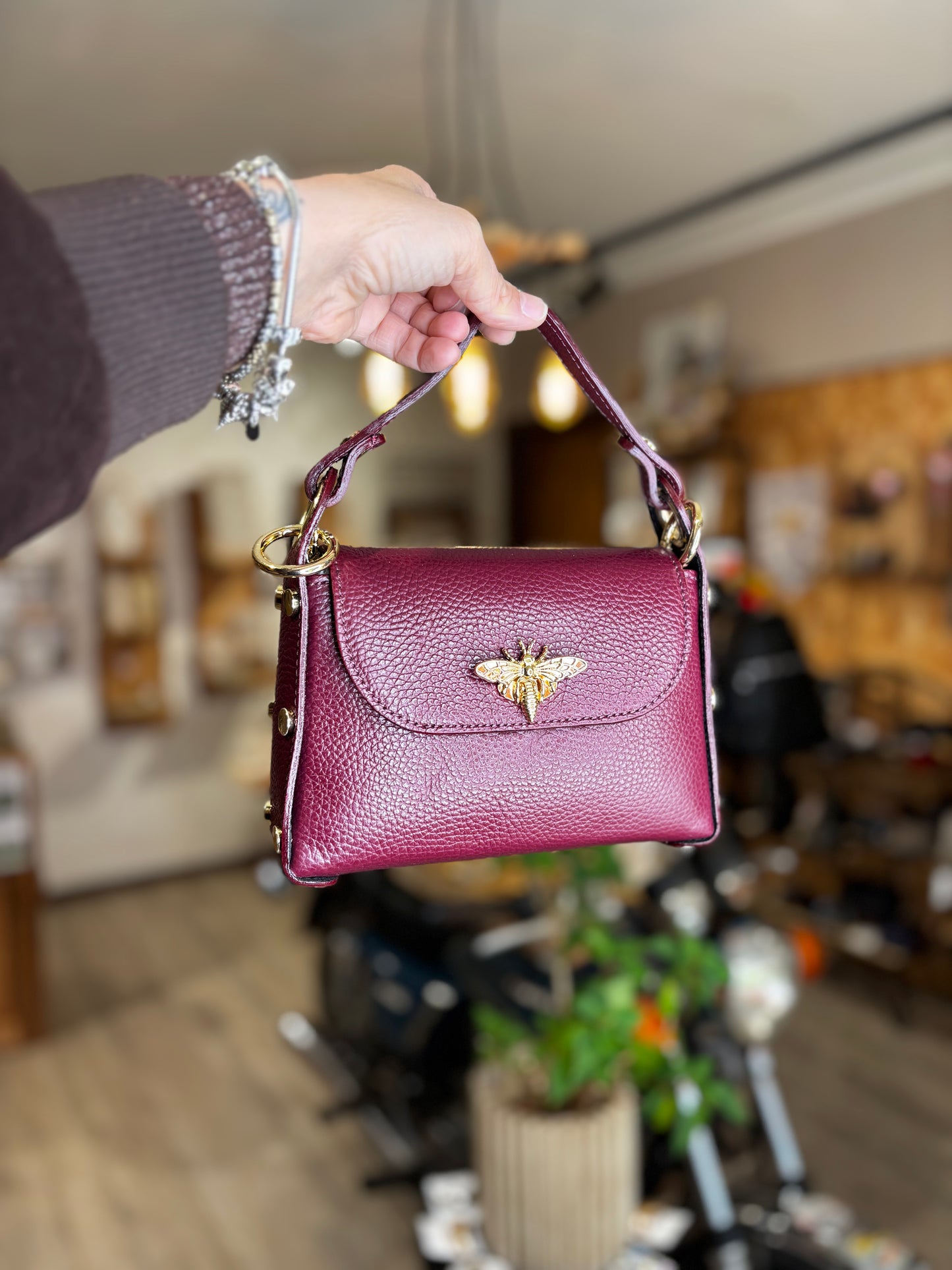 BORSA BEE