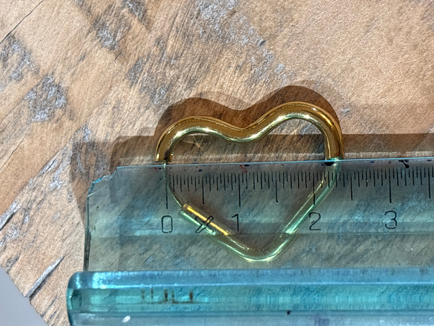 Orecchini CUORE VUOTO ORO
