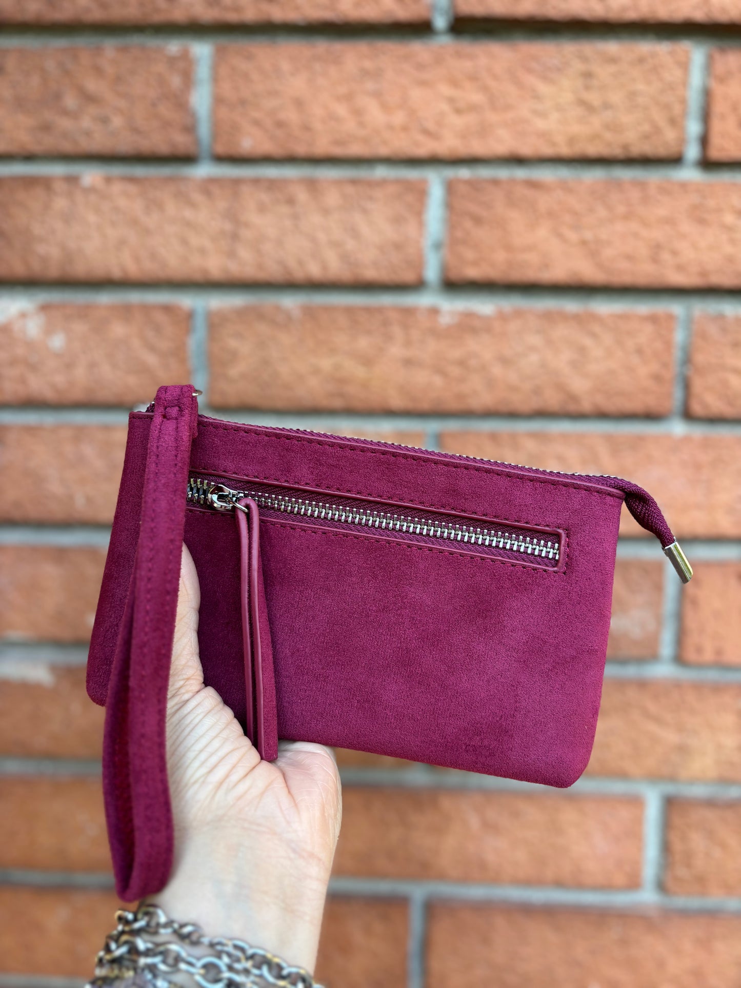BUSTINA SUEDE