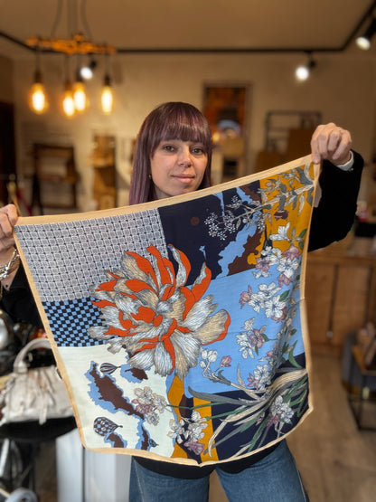 FOULARD