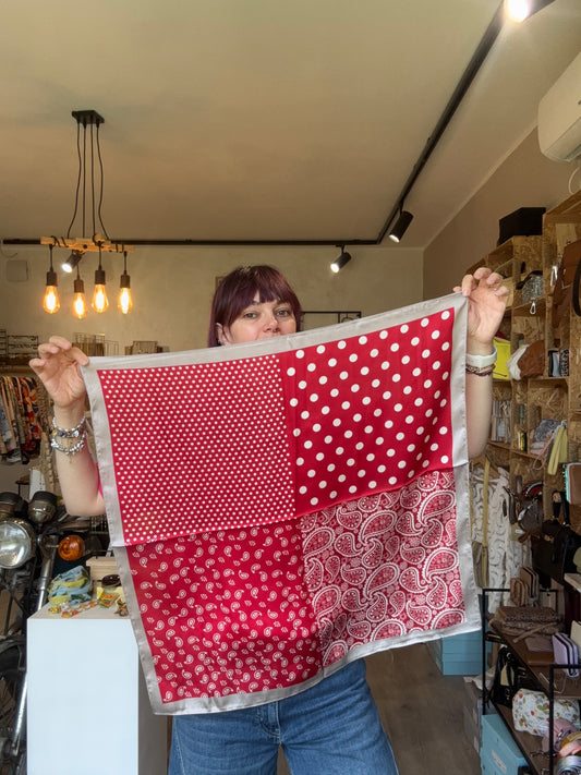Foulard NONSOLOPOIS