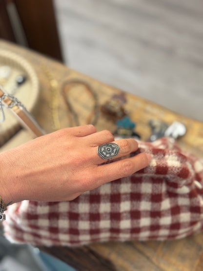 Anello JOHN