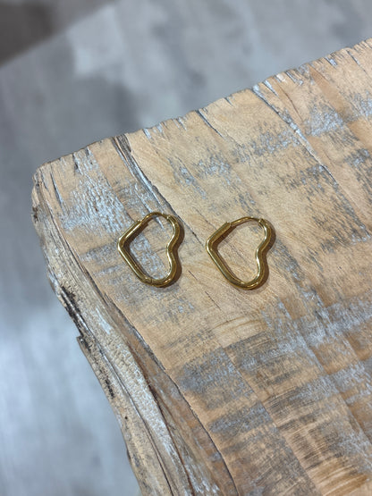Orecchini CUORE VUOTO ORO